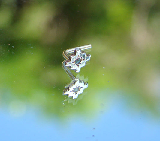 עגיל אף אמירלד