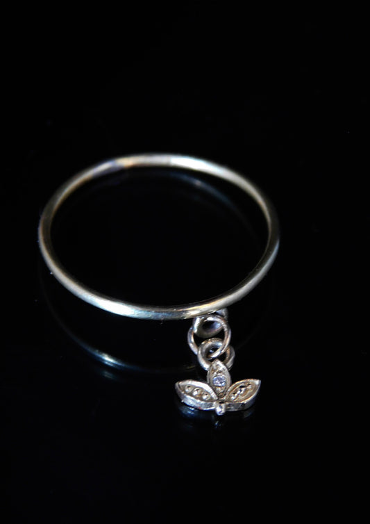 עגיל סחוס כסף לוטוס חישוק