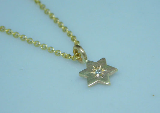 שרשרת זהב ויהלומים מגן דוד