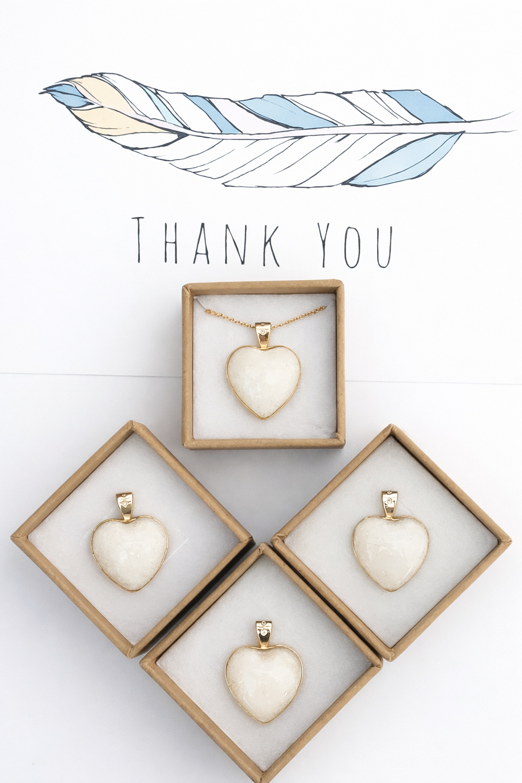 תליון לב מחלב אם משובץ זהב 14 קראט