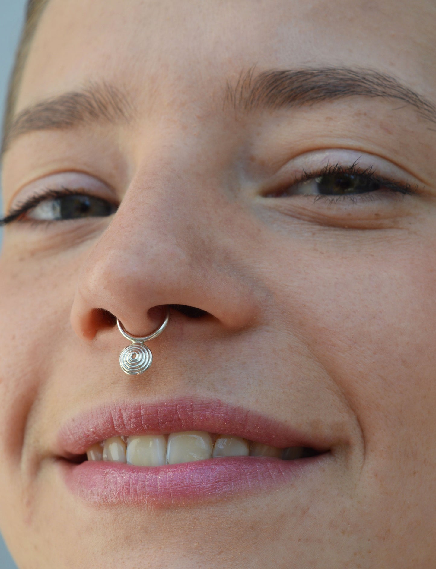 Silver silver spiral septum