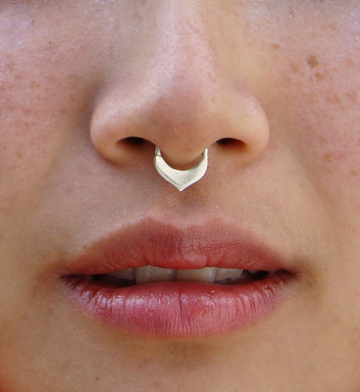 Inanna septum ring