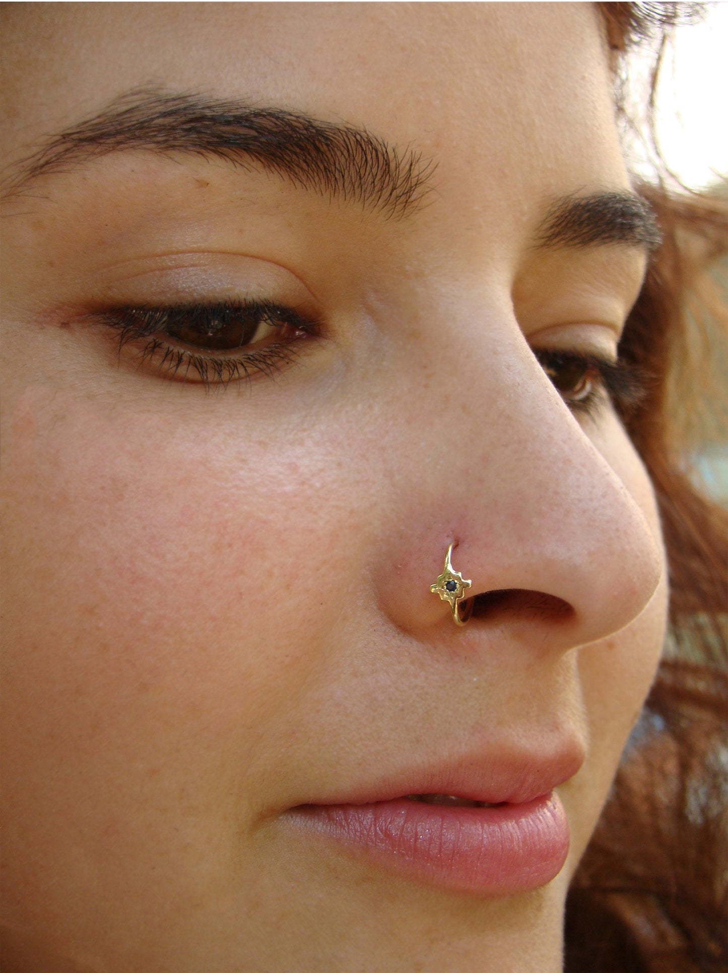 Sapphire nose ring