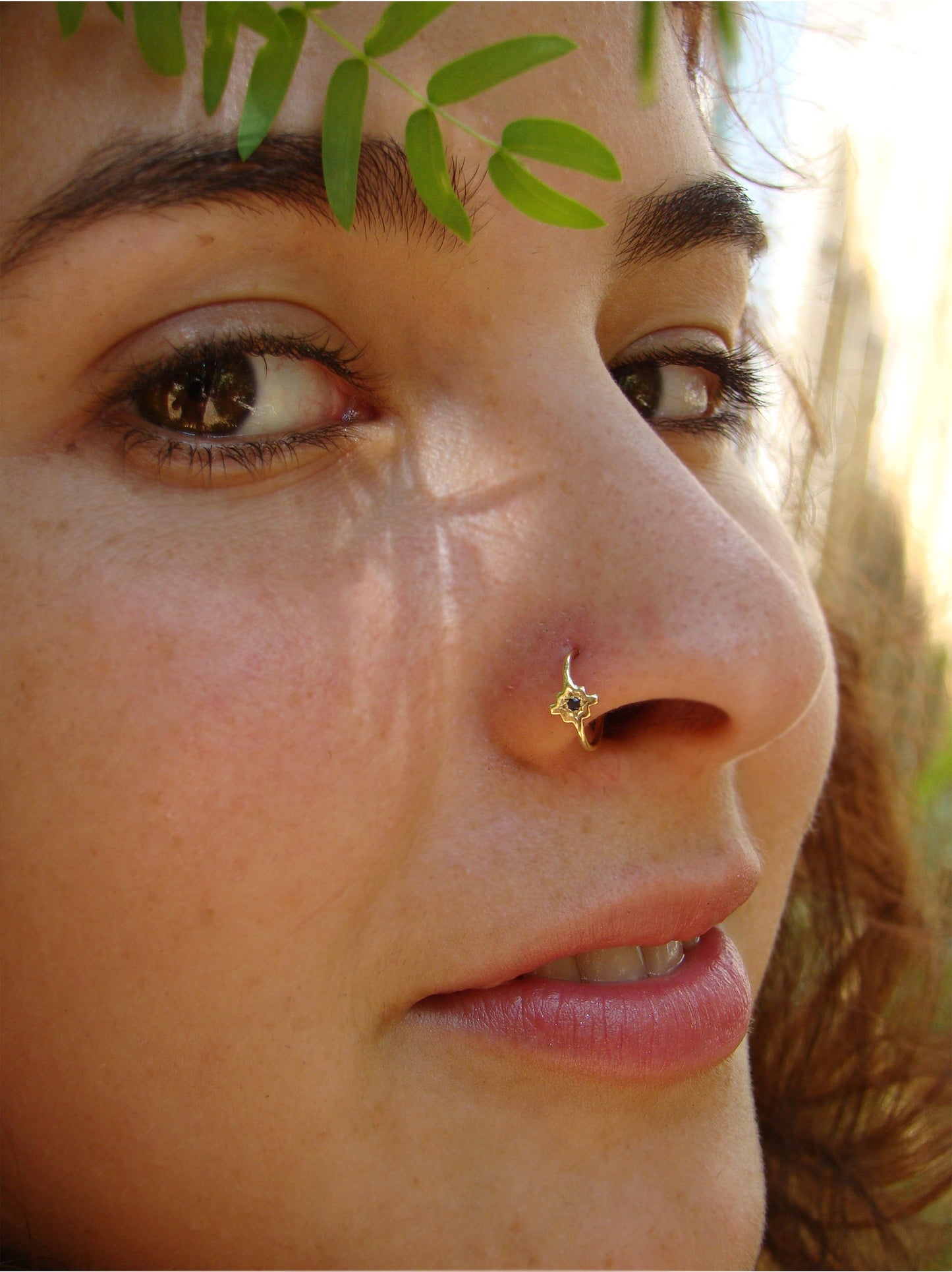 Sapphire nose ring