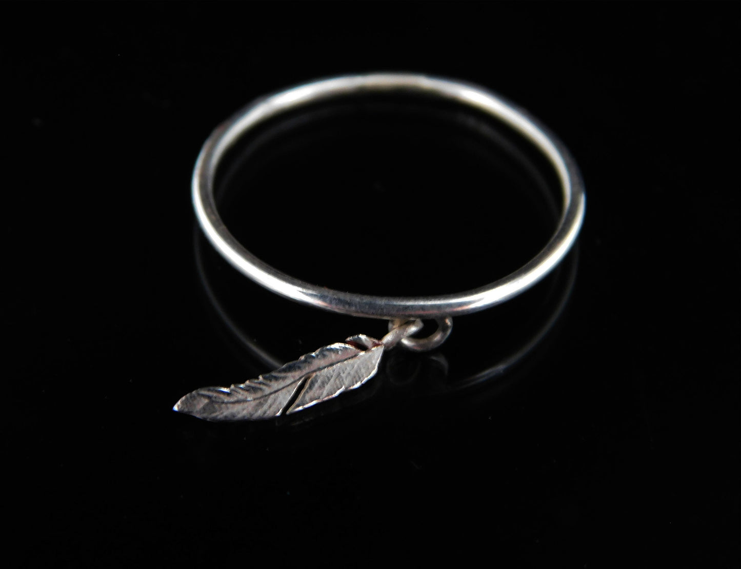 feather dangle silver ring