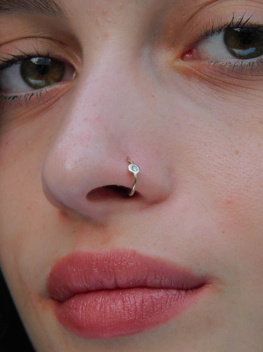 Diamond gold nose ring