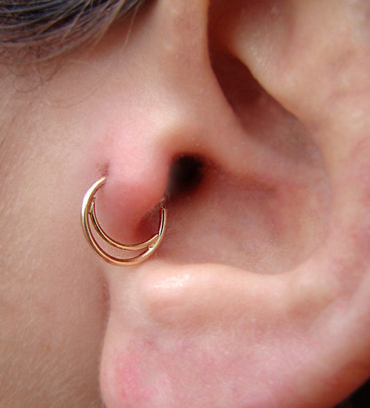 Gold Tragus earring