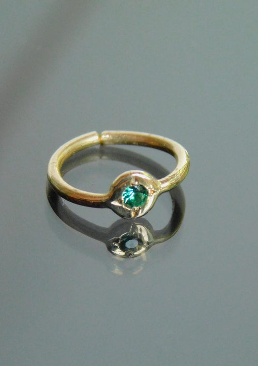 Emerald gold nose ring